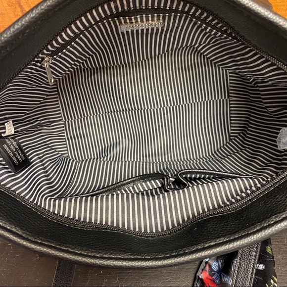 Giani Bernini Leather Shoulder Bag w Scarf - Black - Picture 5 of 6